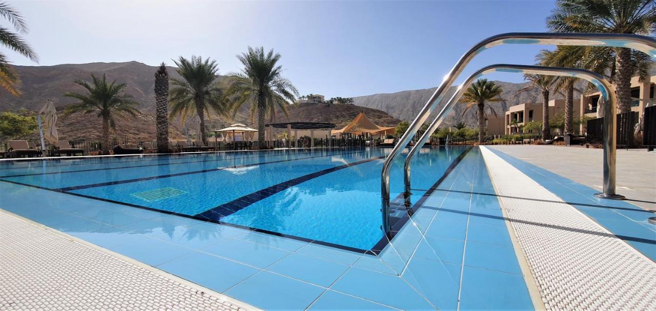 One Elegant 1Bhk Apartment In Muscat Bay 02 Екстериор снимка