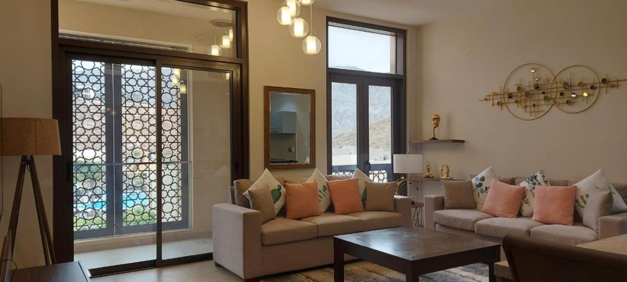 One Elegant 1Bhk Apartment In Muscat Bay 02 Екстериор снимка