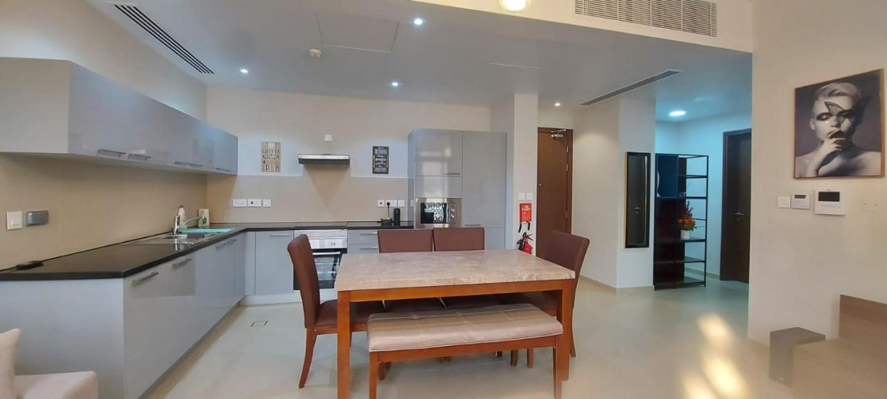 One Elegant 1Bhk Apartment In Muscat Bay 02 Екстериор снимка