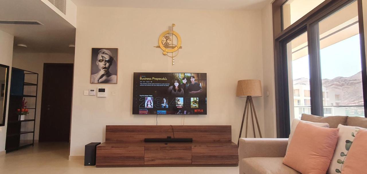 One Elegant 1Bhk Apartment In Muscat Bay 02 Екстериор снимка